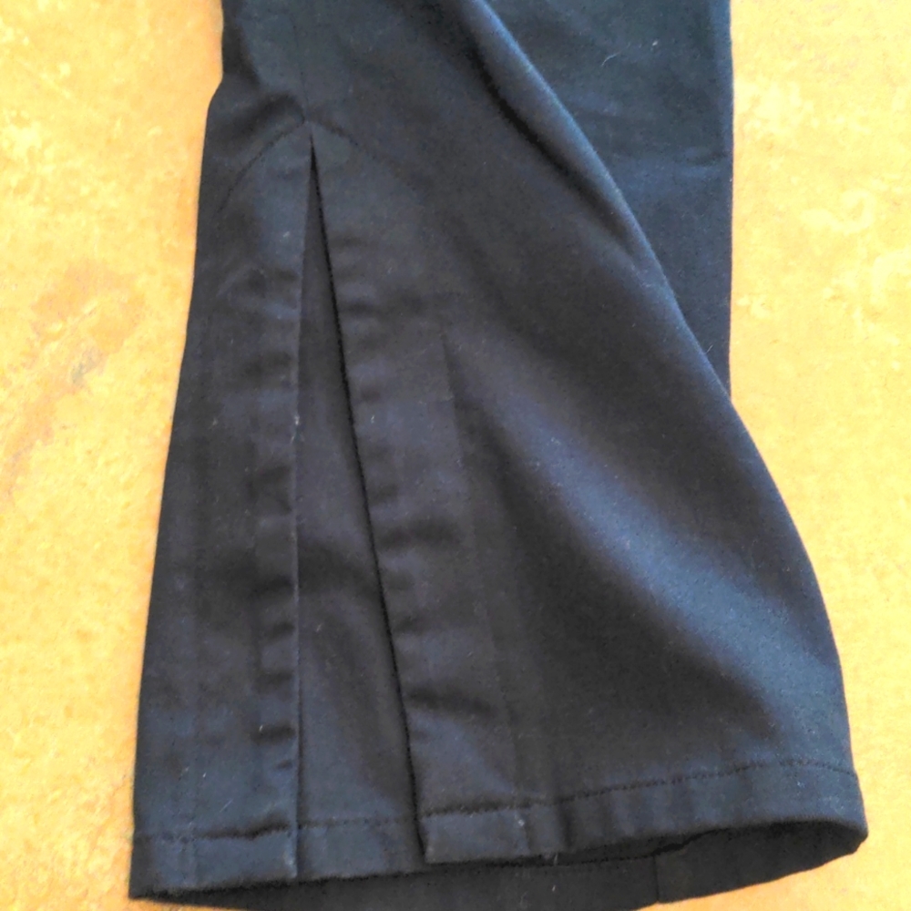 NOMIA Navy Cropped Flared Pants - Picture 11 of 12